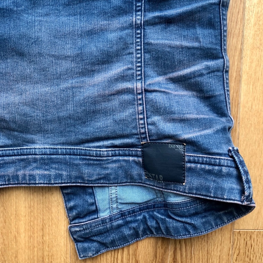 G-STAR Blue & Pink denim sleeveless vest - Picture 6 of 15